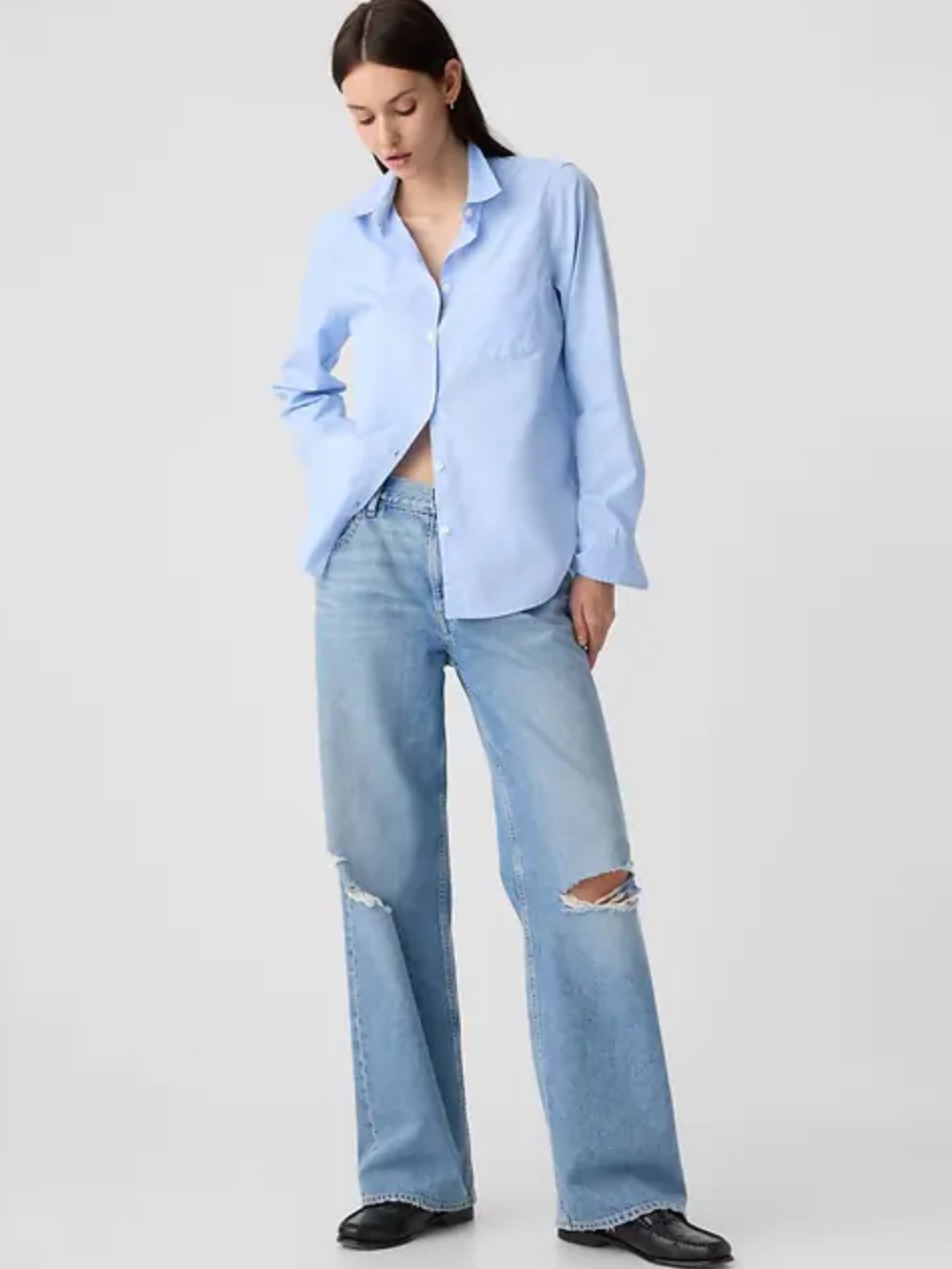Gap Classic Cotton Shirt in Blue Crystal - Picture 2 of 6